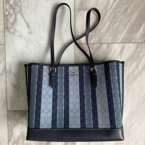 NWOT | COACH | purse | handbag | authentic